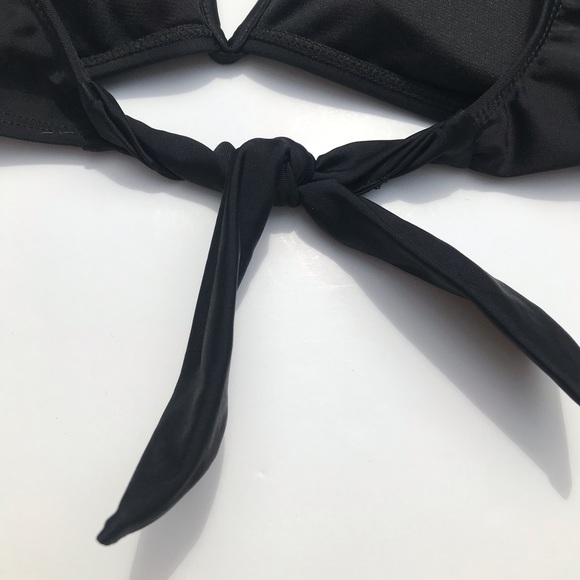 No Boundaries Black Bikini Top - Picture 4 of 4